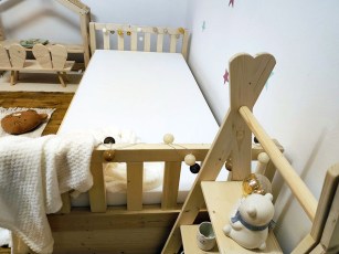 detska-postel-z-masivu-amalka-4