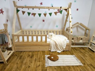 detska-postel-z-masivu-teepee-1